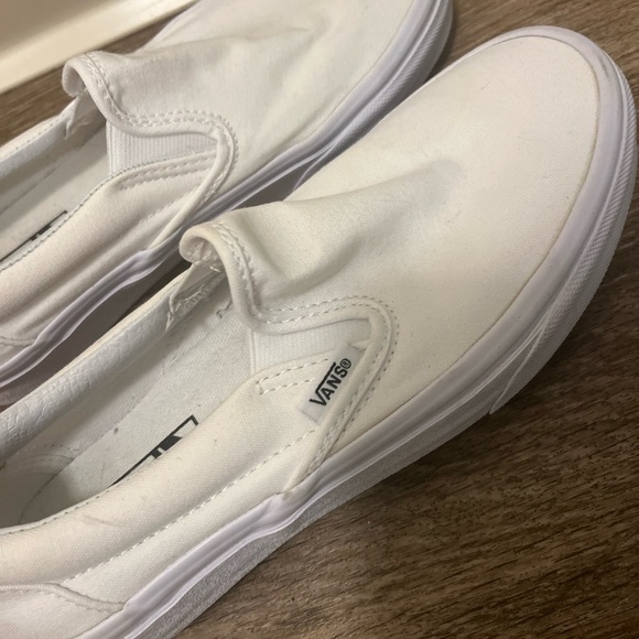 Vans Classic White Slip-On Shoes - Picture 3 of 6